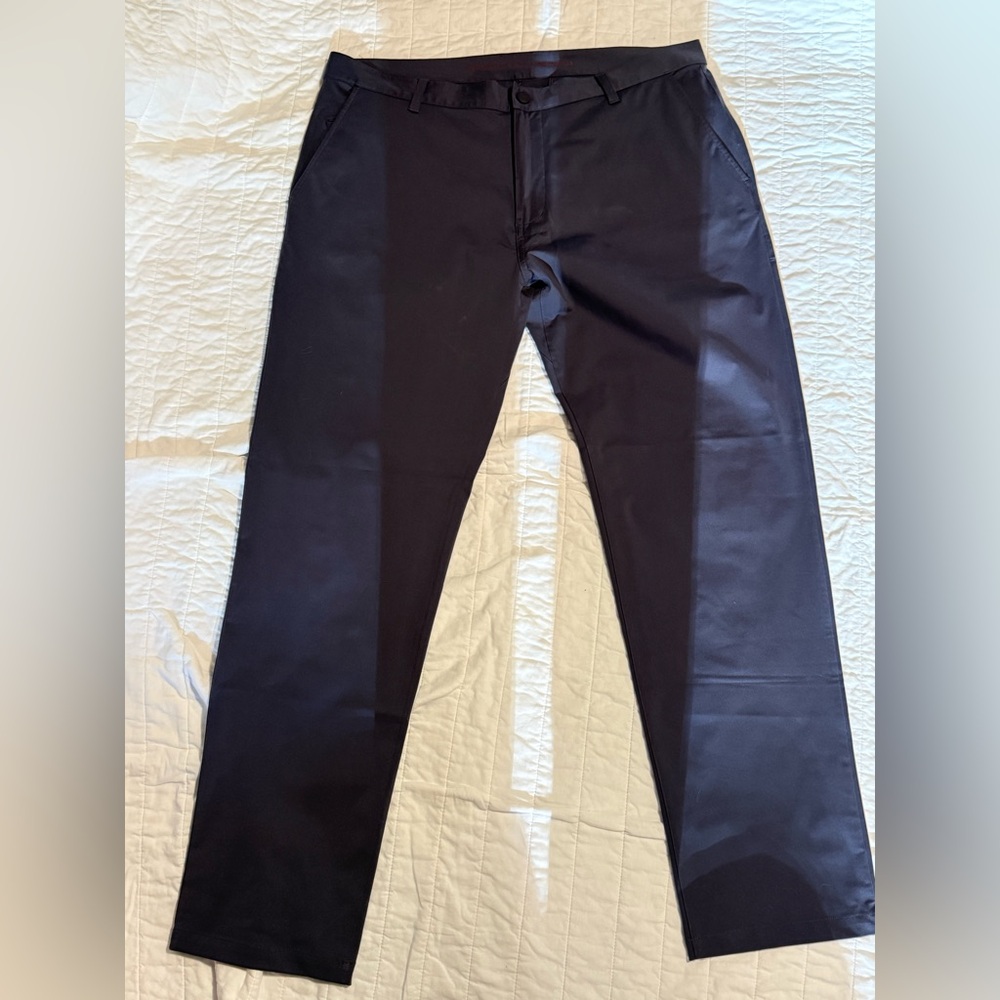 RHONE Charcoal Gray Activewear